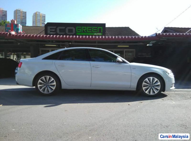 Audi A6 Automatic 2013 - image 3