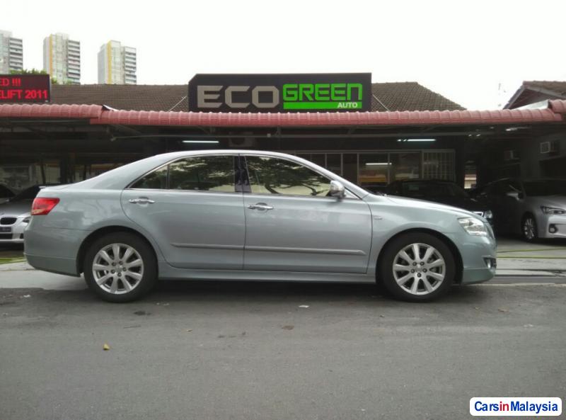 Toyota Camry Automatic 2009 in Penang
