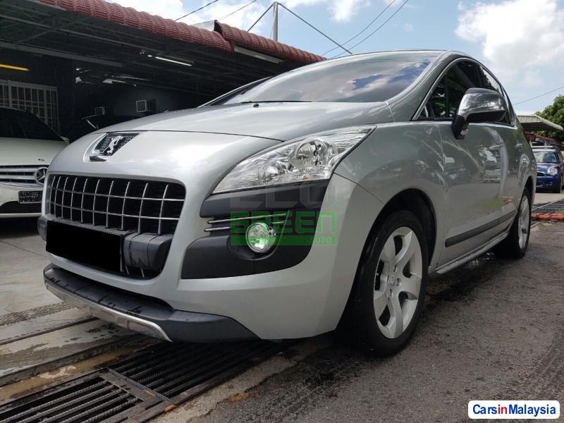 Peugeot 3008 Automatic 2012 in Penang