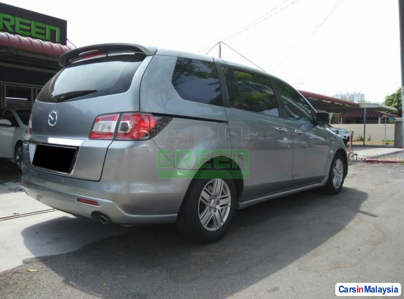 Mazda 8 Automatic 2011 - image 4