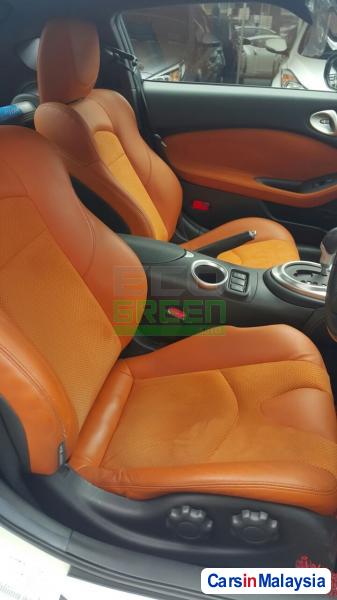 Nissan Fairlady Semi-Automatic 2009 - image 5