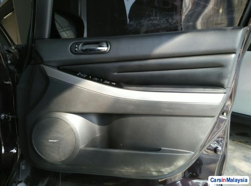 Picture of Mazda CX-7 Automatic 2010 in Malaysia