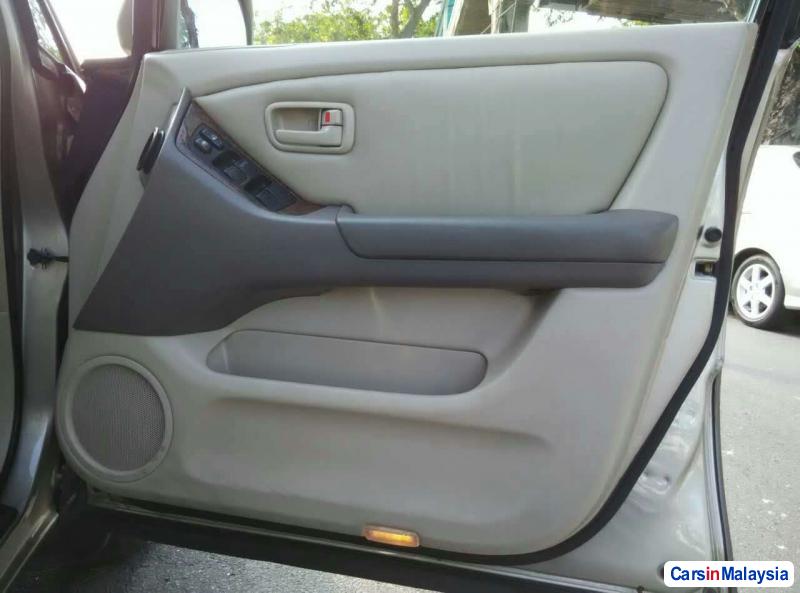 Toyota Harrier Automatic 1998 in Penang - image