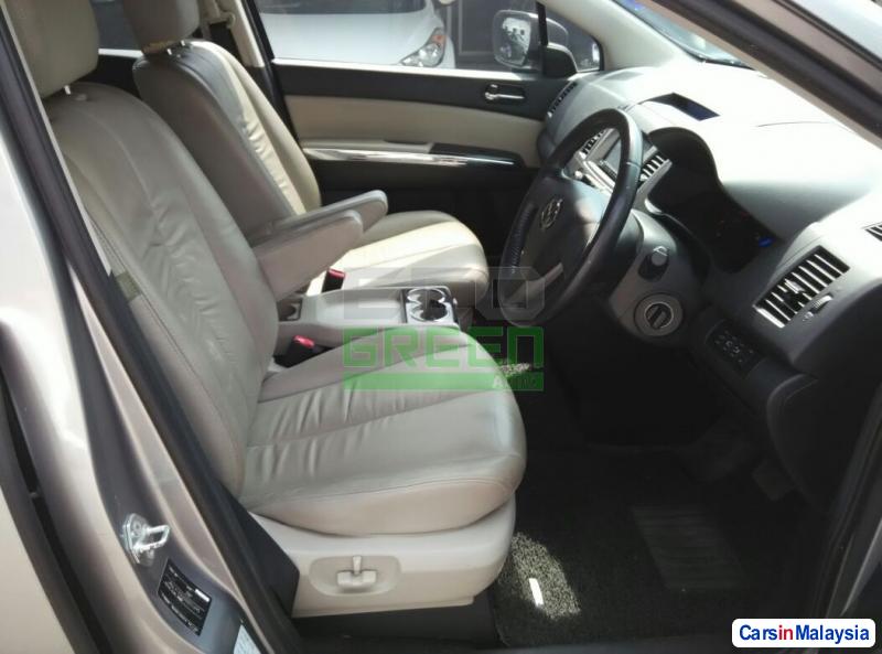 Mazda 8 Automatic 2011 - image 8