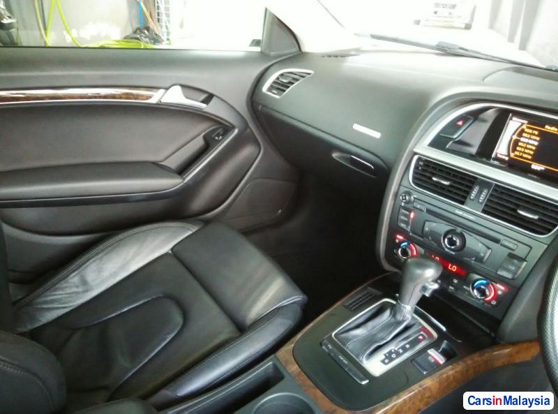 Audi A5 Automatic 2009 - image 9