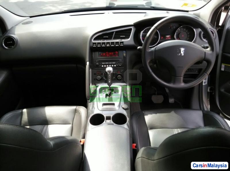 Peugeot 3008 Automatic 2012 - image 9