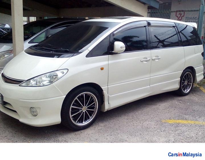 Toyota estima 3