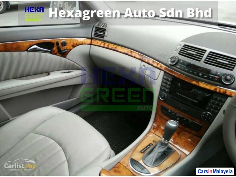 Mercedes Benz E200K Automatic 2007 - image 10