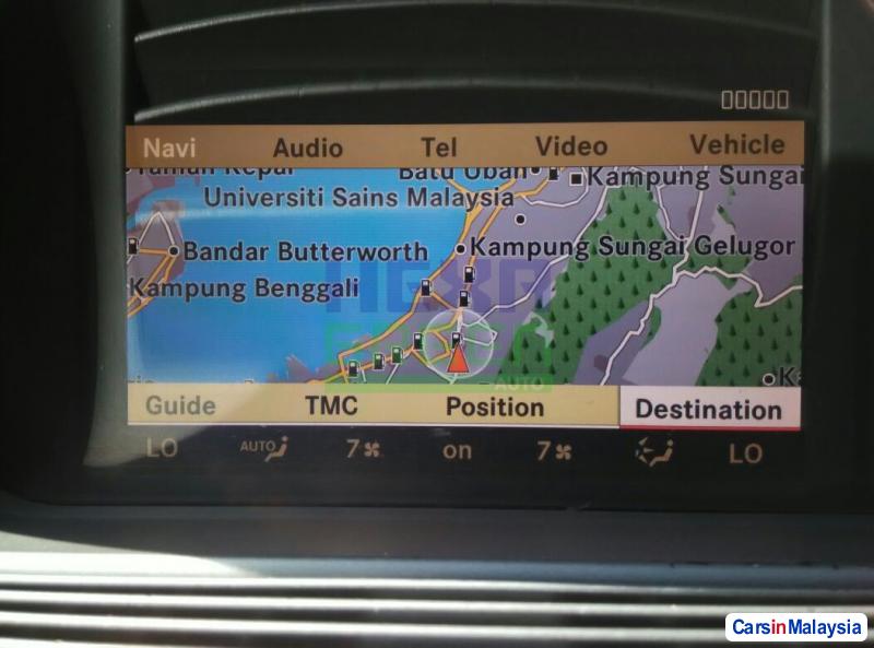 Mercedes Benz S300L Automatic 2007 - image 11