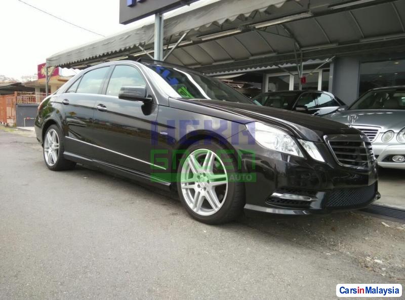 Pictures of Mercedes Benz E250 Automatic 2012