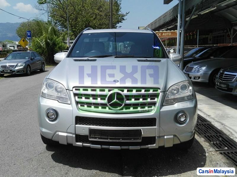 Mercedes Benz ML350 Automatic 2009 - image 2