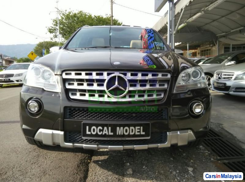 Mercedes Benz ML350 Automatic 2010 - image 2
