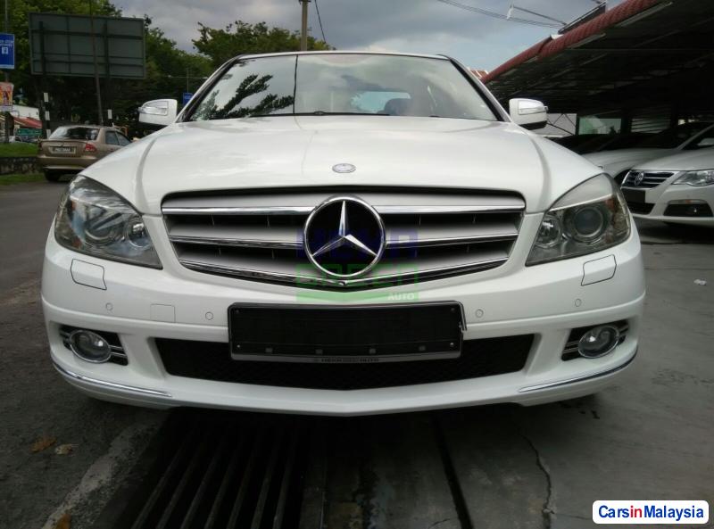 Mercedes Benz 200 Automatic 2008