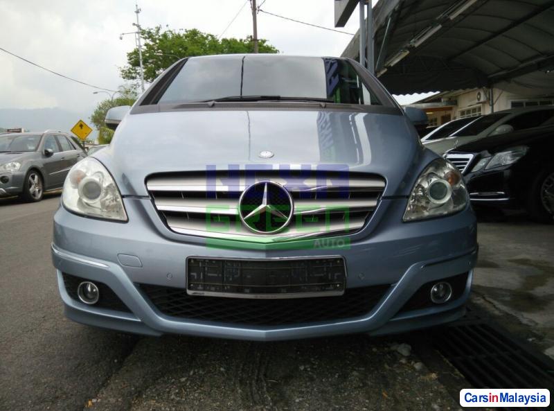 Mercedes Benz B170 Automatic 2008 - image 2