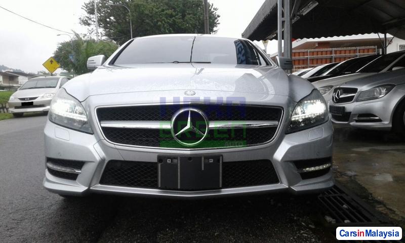 Mercedes Benz CLS350 2012