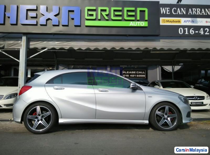 Mercedes Benz A-Class Automatic 2013 - image 3