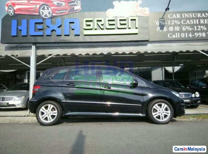 Mercedes Benz B170 Semi-Automatic 2008 - image 3