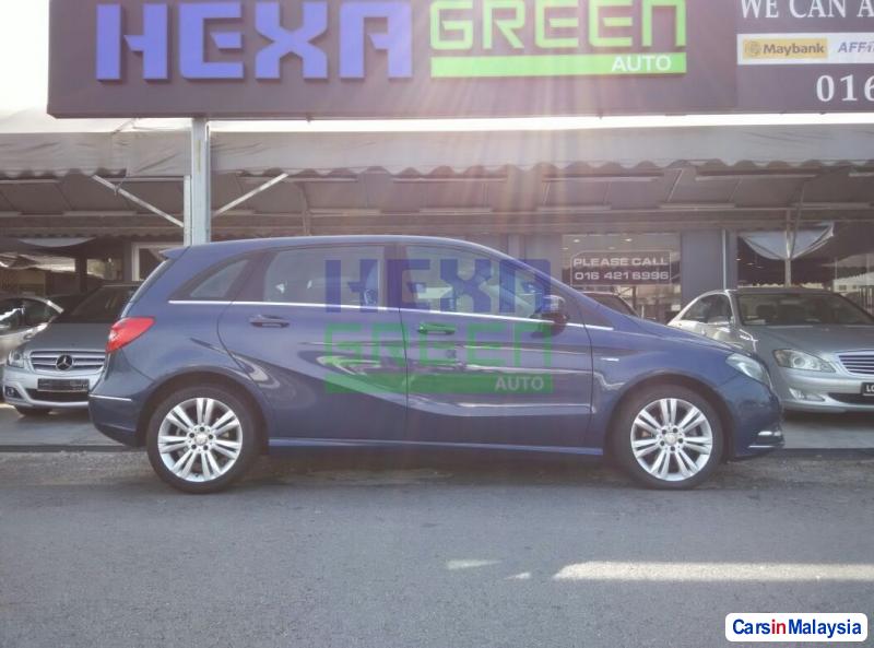 Mercedes Benz B200 Automatic 2012 in Penang