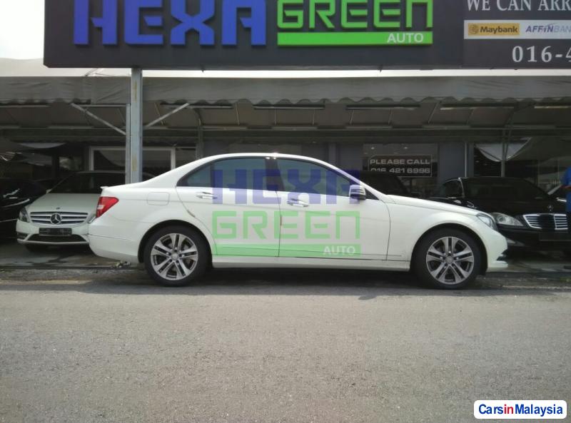 Mercedes Benz C-Class Automatic 2014 in Penang