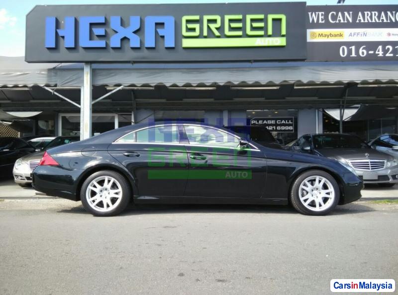 Mercedes Benz CLS350 Automatic 2005 - image 3