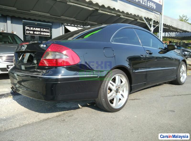 Mercedes Benz CLK-Class Automatic 2004 in Malaysia