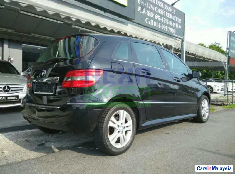 Mercedes Benz B170 Semi-Automatic 2008 - image 4