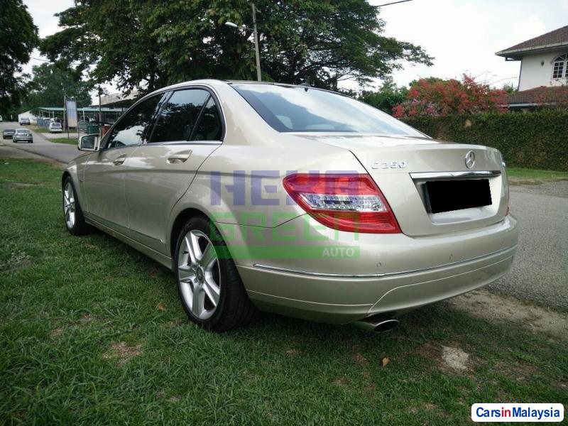 Mercedes Benz C-Class Automatic 2010 in Malaysia