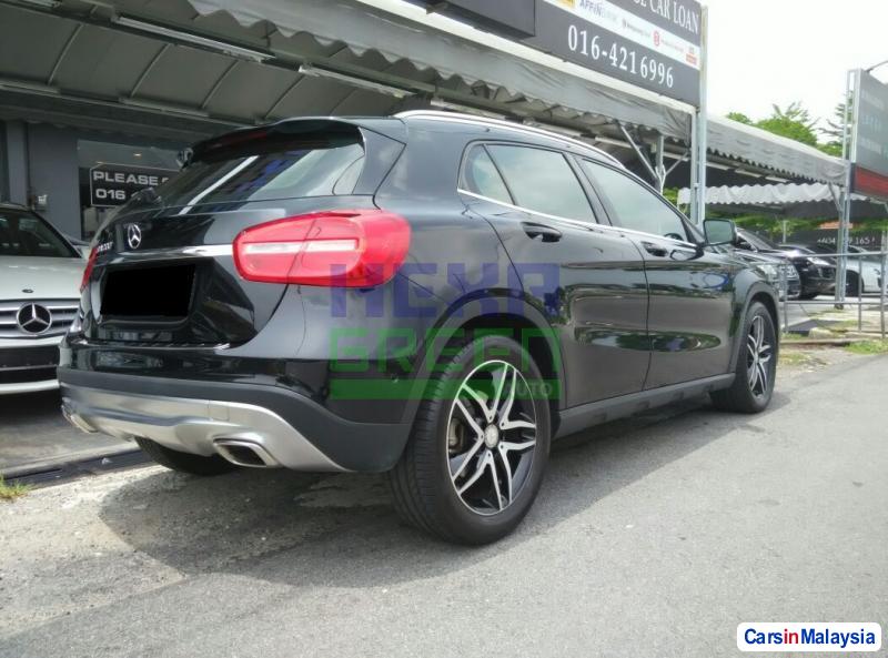 Mercedes Benz GLA200 Automatic 2014 in Malaysia
