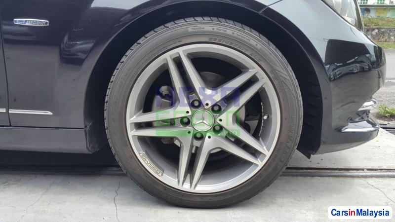 Picture of Mercedes Benz C-Class Semi-Automatic 2012 in Penang