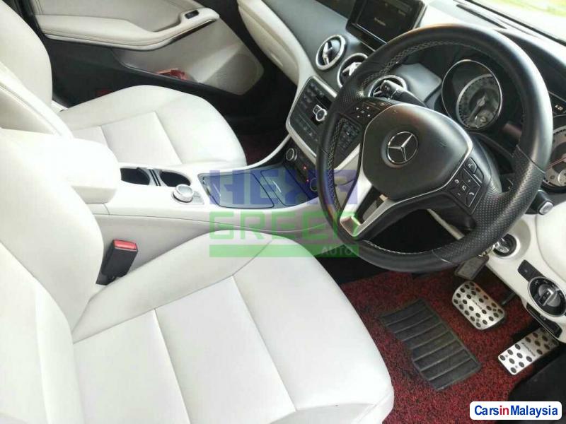 Mercedes Benz CL-Class Automatic 2015 - image 5