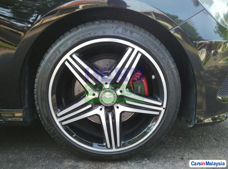 Mercedes Benz A-Class Automatic 2014 - image 6