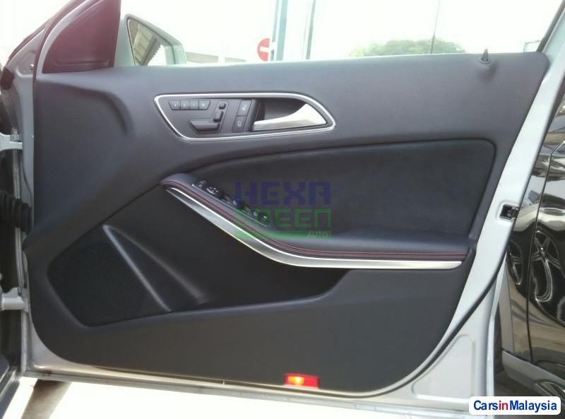 Mercedes Benz A-Class Automatic 2013 - image 7