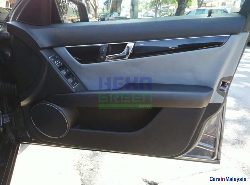 Mercedes Benz C-Class Automatic 2011 in Penang - image