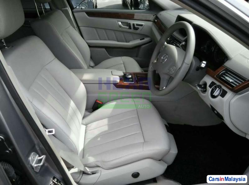 Mercedes Benz E200 Automatic 2007 in Penang - image