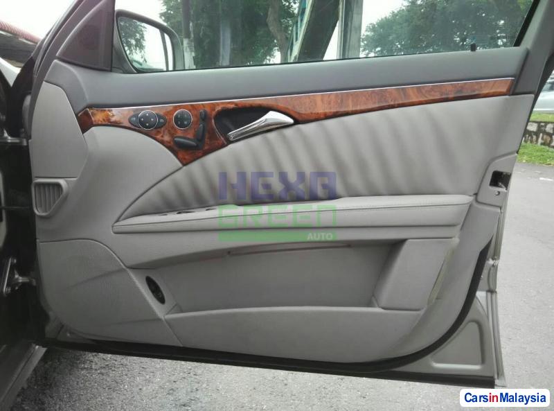 Mercedes Benz E200 Automatic 2007 in Penang - image