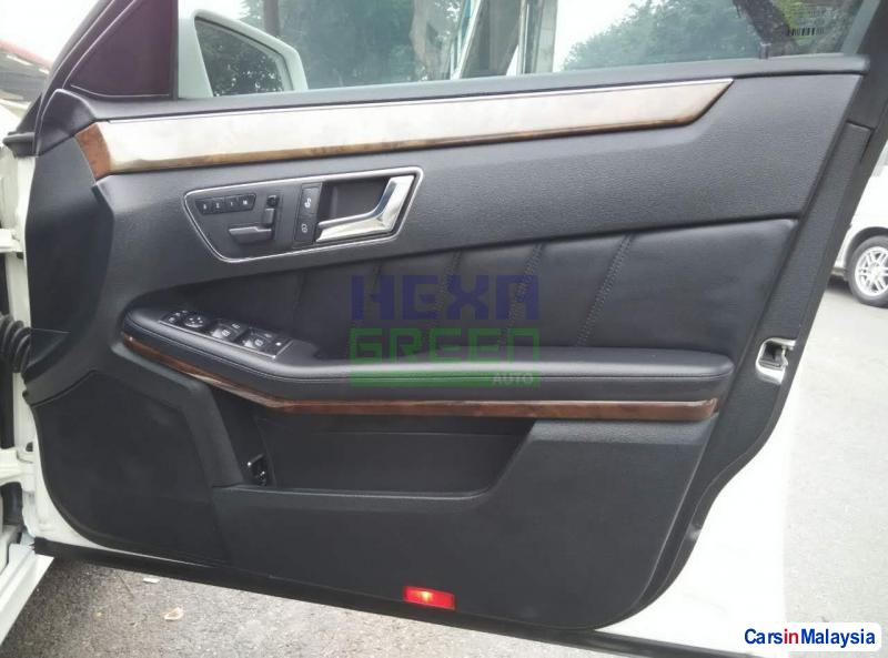 Mercedes Benz E200 Automatic 2010 in Penang - image