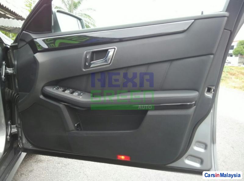 Mercedes Benz E200 Automatic 2009 in Penang - image