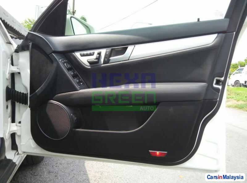 Mercedes Benz C-Class Automatic 2014 in Penang - image