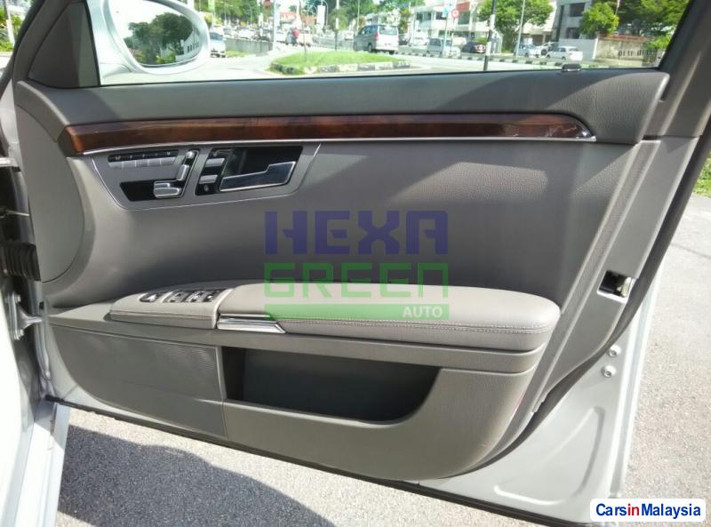 Mercedes Benz S300L Automatic 2007 - image 7