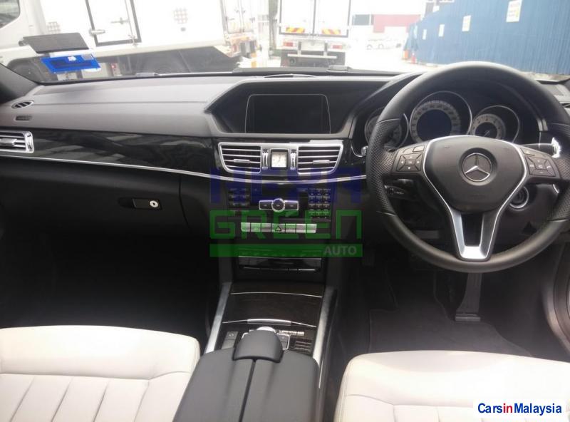 Mercedes Benz E250 CGI Automatic 2014 - image 8