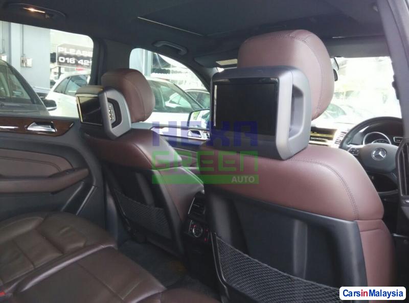 Mercedes Benz ML350 Automatic 2012 in Malaysia - image