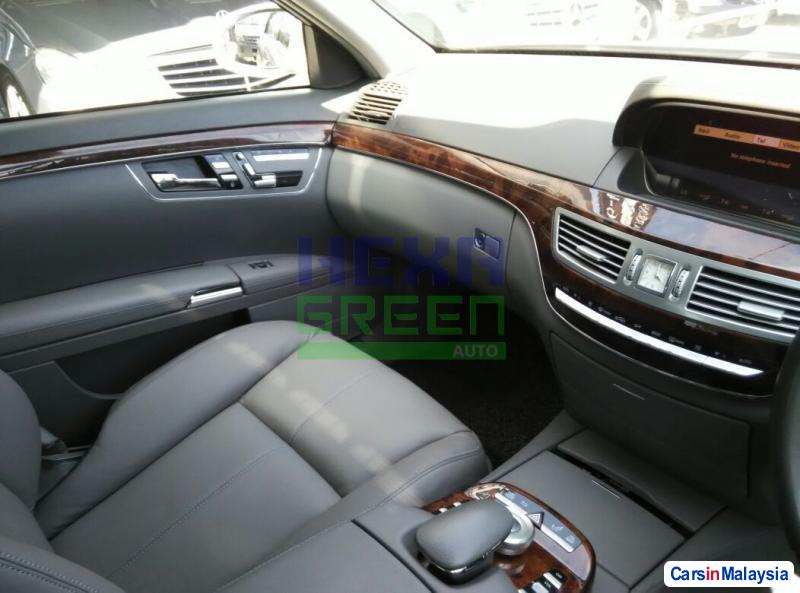 Mercedes Benz S300L Automatic 2007 - image 8