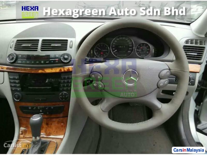 Mercedes Benz E200K Automatic 2007 - image 9