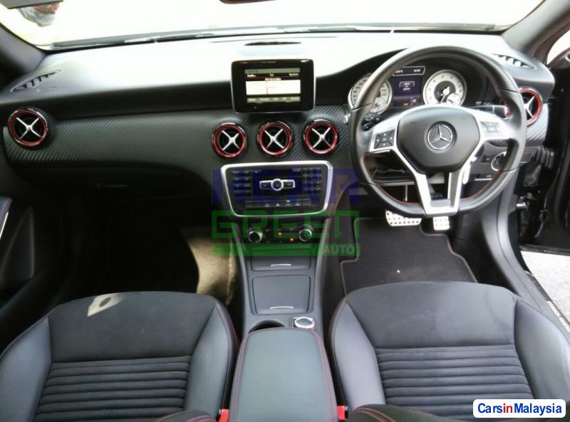 Mercedes Benz A-Class Automatic 2014 - image 9