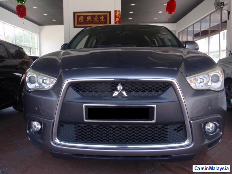 Mitsubishi ASX 2010 - image 2