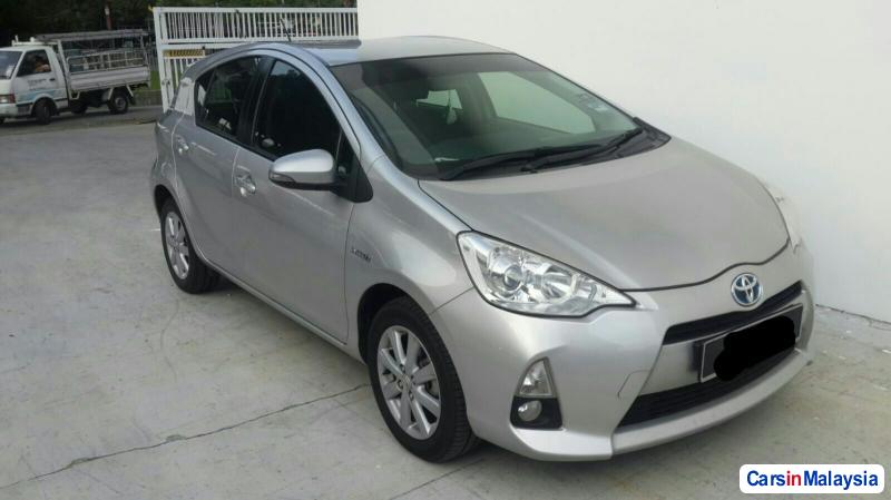 Toyota Prius 2012