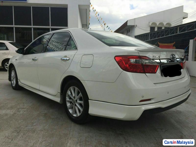 Toyota Camry 2012 - image 3