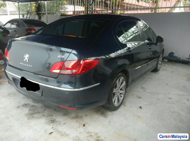 Peugeot 408 Automatic 2012 - image 3