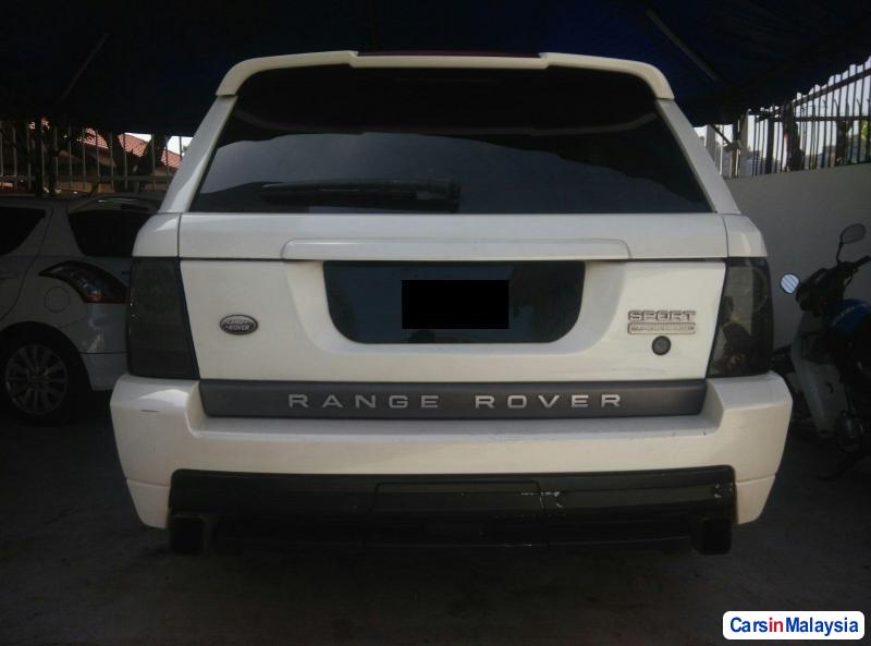 Land Rover Range Rover 2011 - image 4