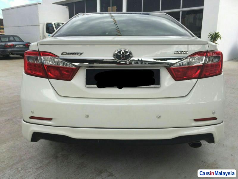 Toyota Camry 2012 - image 4
